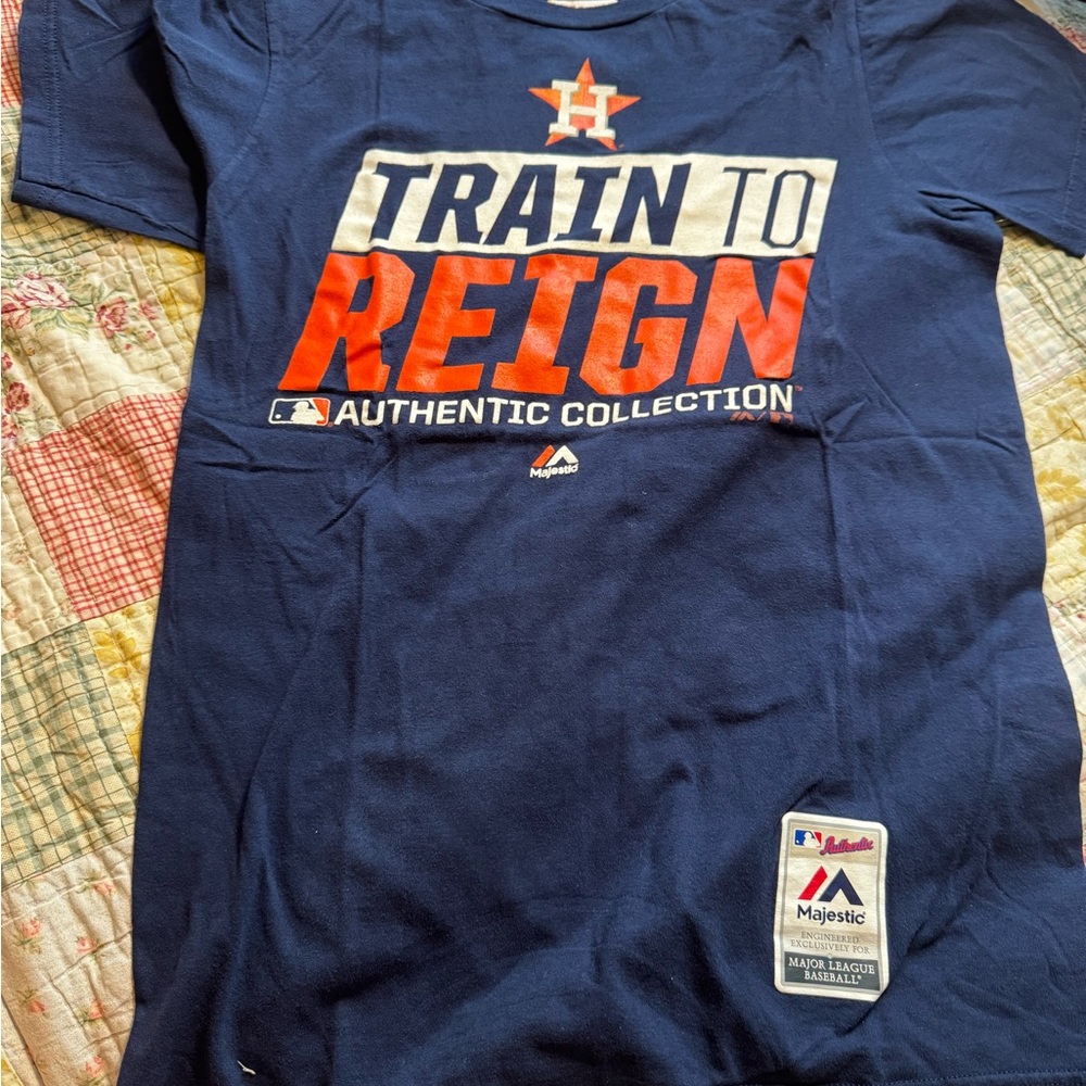 Majestic Blue 'Train to Reign' Men's Tee